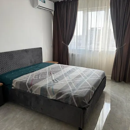 Panoramic Apartment *
